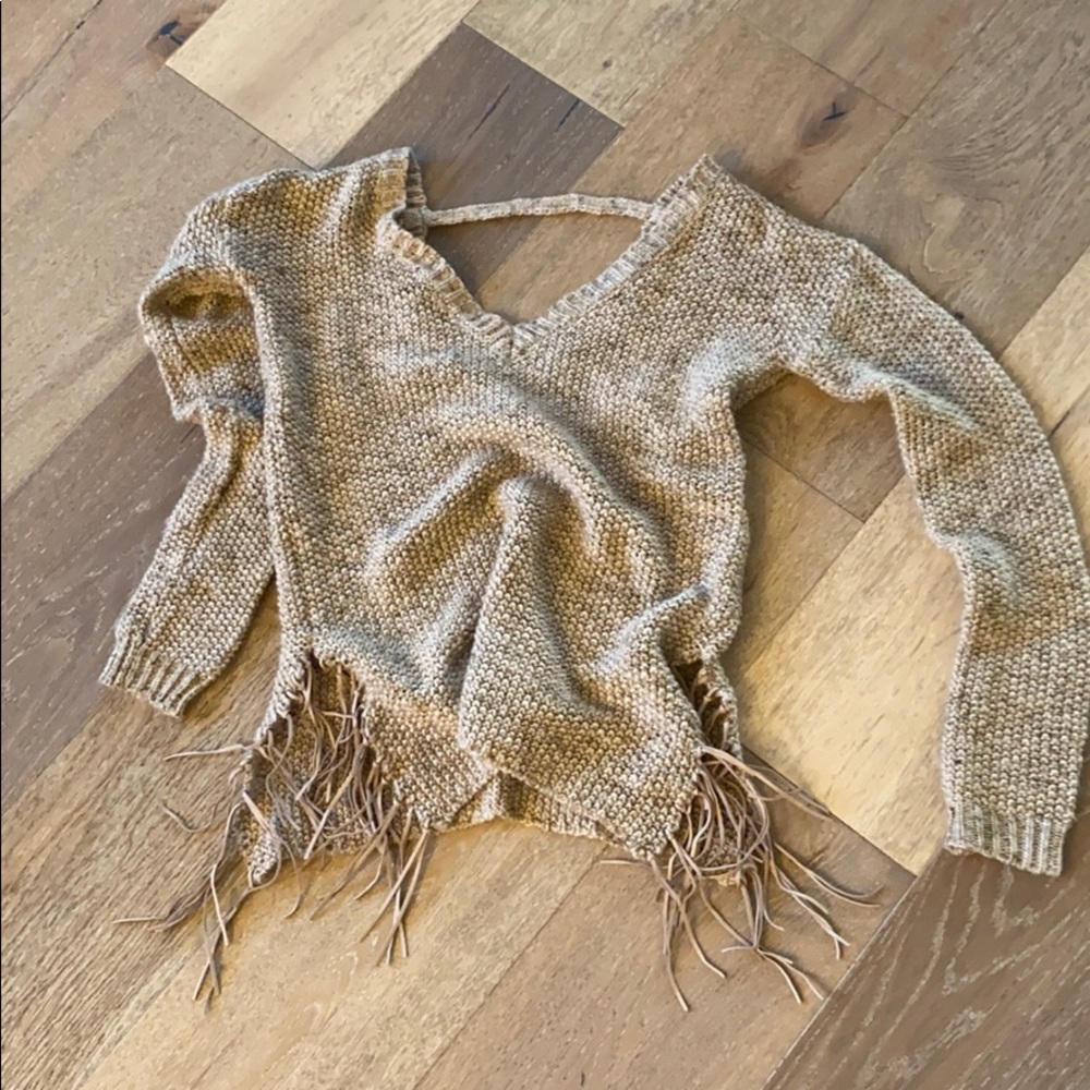 Women’s sweater